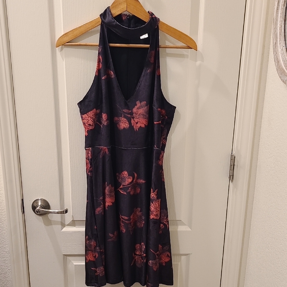 VENUS Knee Length Dress -Velour Black and Red Floral